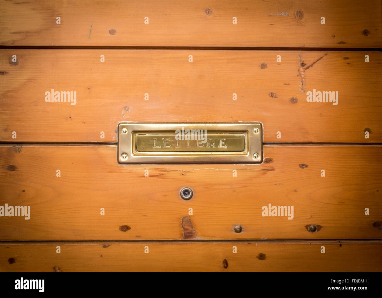 Front door mail mailbox slot hires stock photography and images Alamy