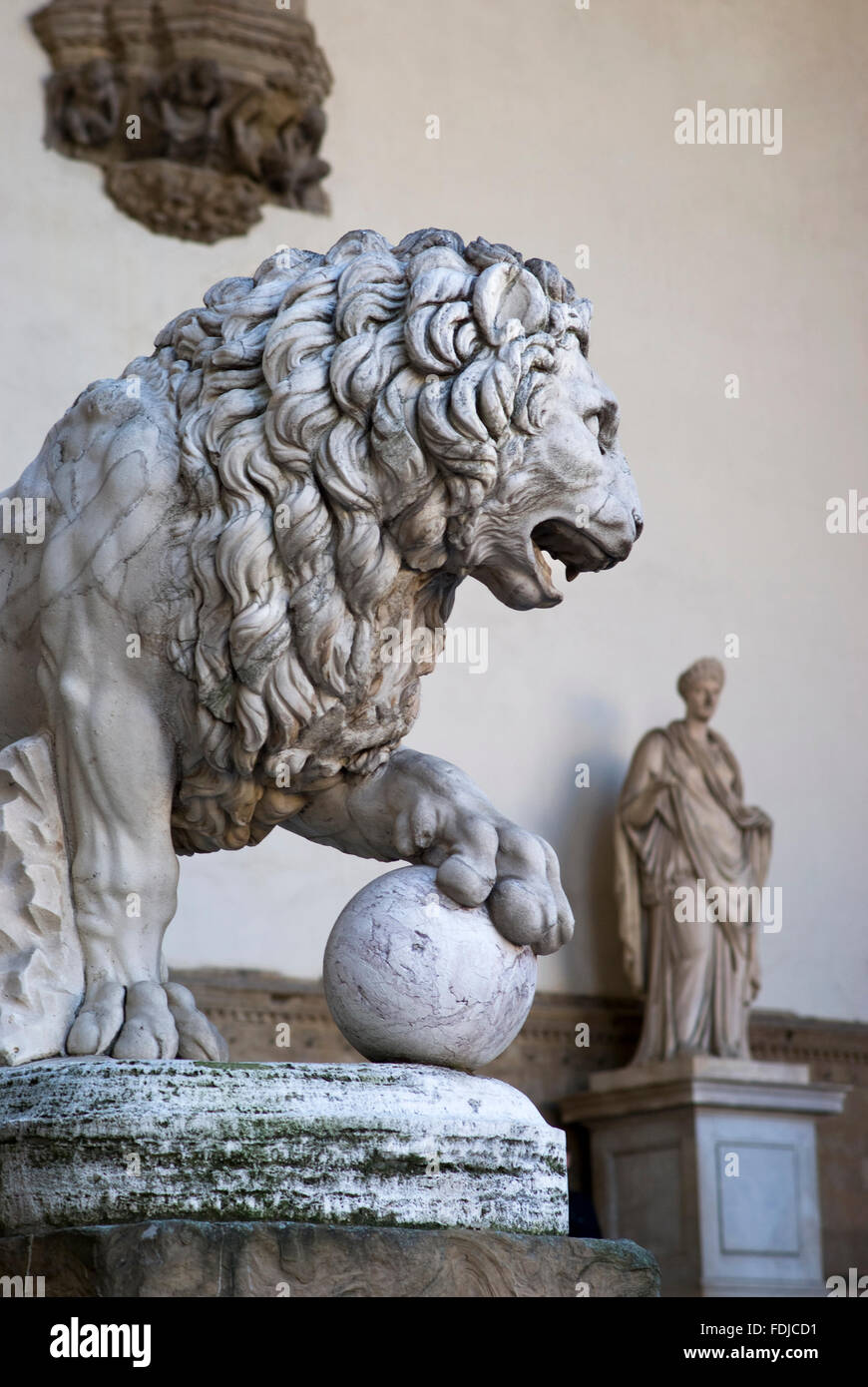 Marble statue of lion, Florence Stock Photo Alamy