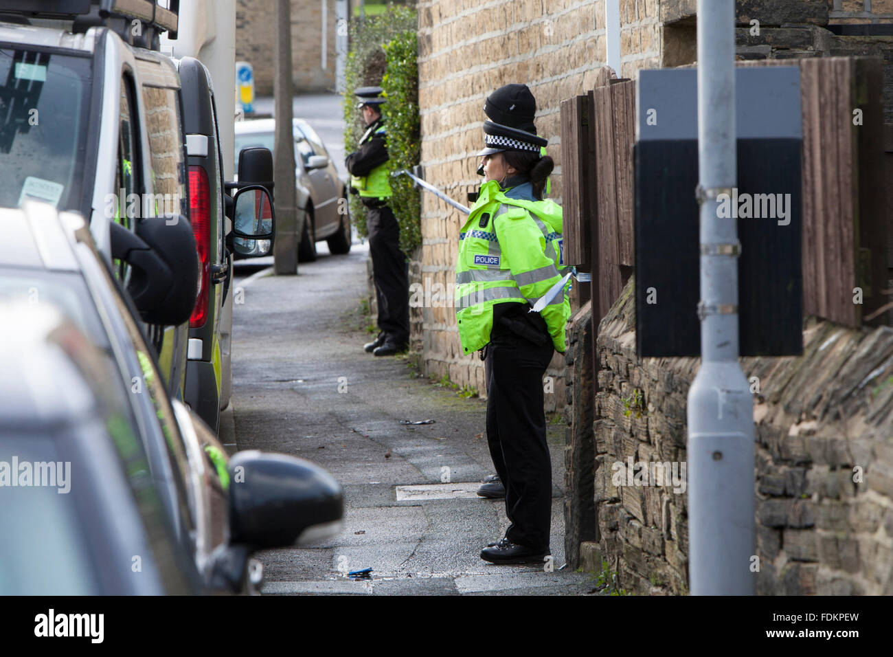 Bradford, UK. 1st February, 2016.  Two bodies were found at a house in Cross Road, Idle last night. Credit:  Rob Ford/Alamy Live News Stock Photo