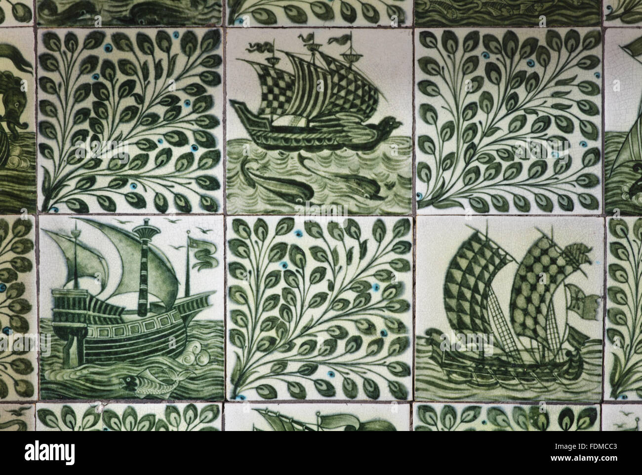 Tile with Dodo, by William De Morgan Stock Photo - Alamy