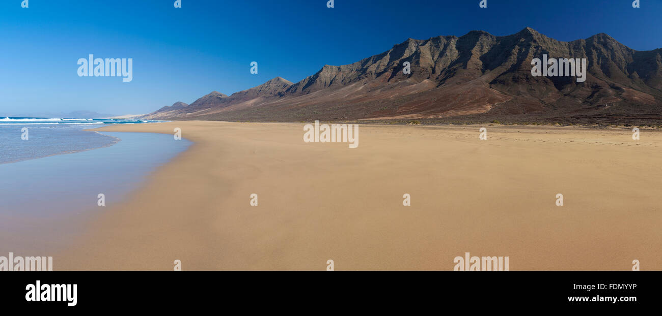 Fuerteventura, Canary Islands,  wide sandy Cofete beach on Jandia Peninsula, panorama Stock Photo