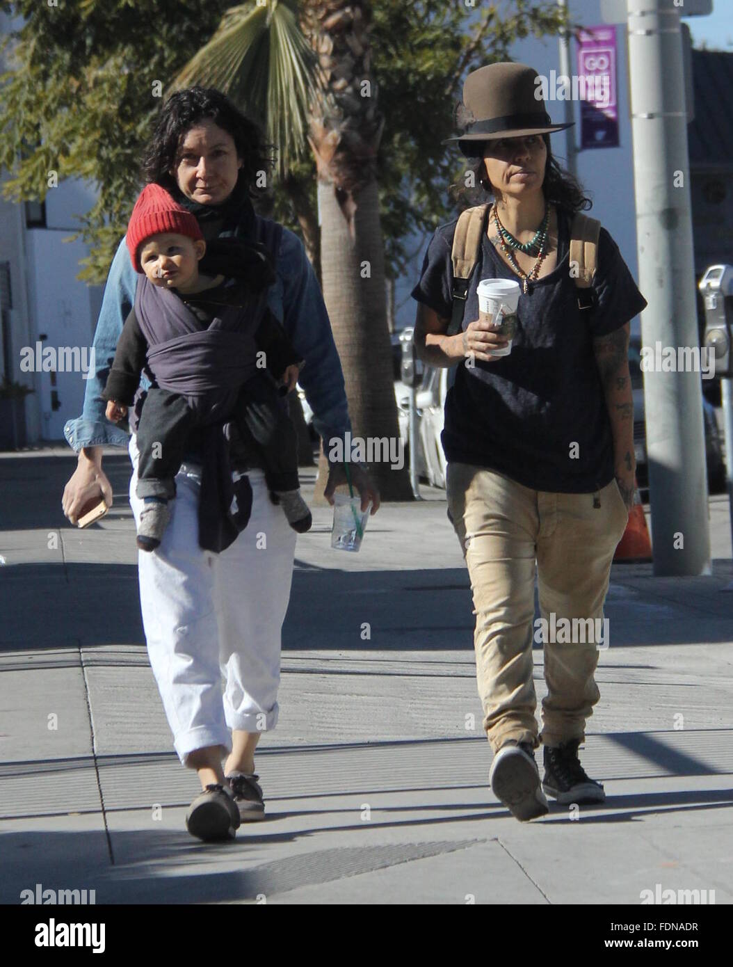 Linda perry and sara gilbert and kids