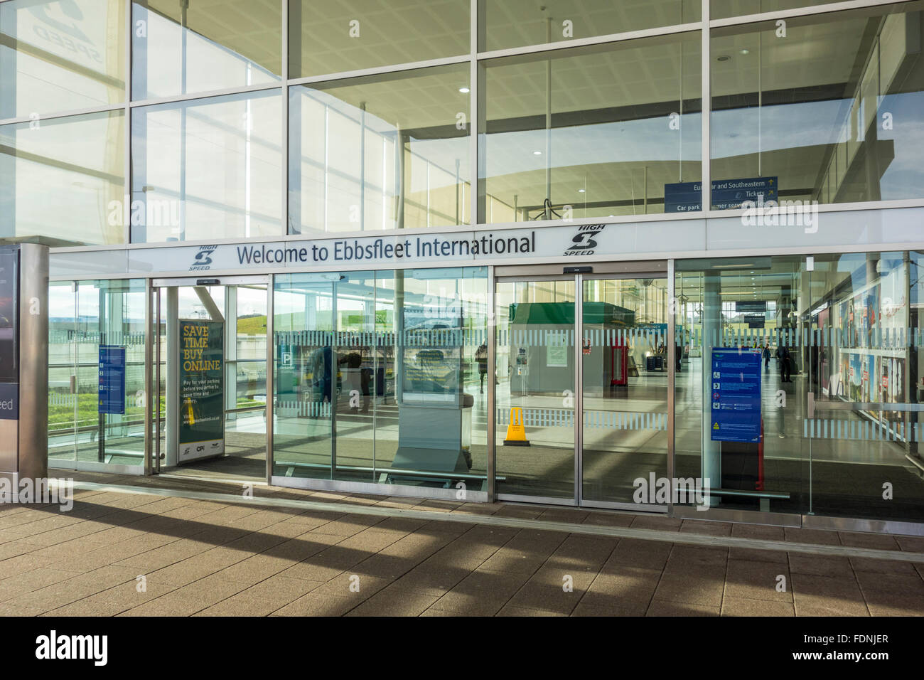 Ebbsfleet International railway station Stock Photo - Alamy