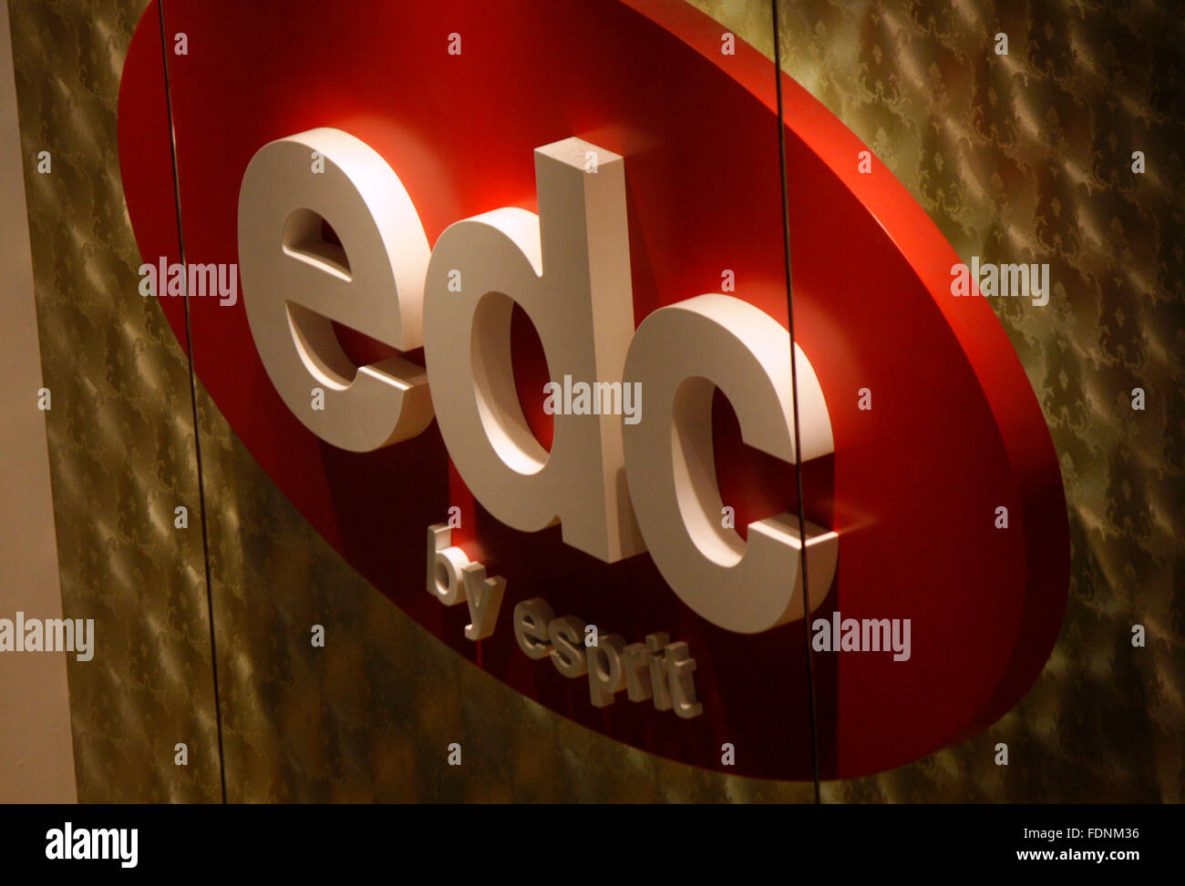 Edc by esprit hi-res stock photography and images - Alamy