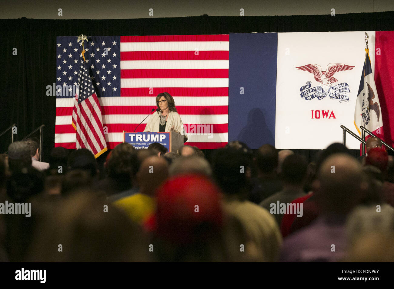 Cedar Rapids, Iowa, USA. 1st Feb, 2016. Gov. Sarah Palin talks to a crowd of voters in Cedar Rapids, Iowa for Donald Trump's campaign on the day of the Iowa Caucus. Credit:  Rick Majewski/ZUMA Wire/Alamy Live News Stock Photo