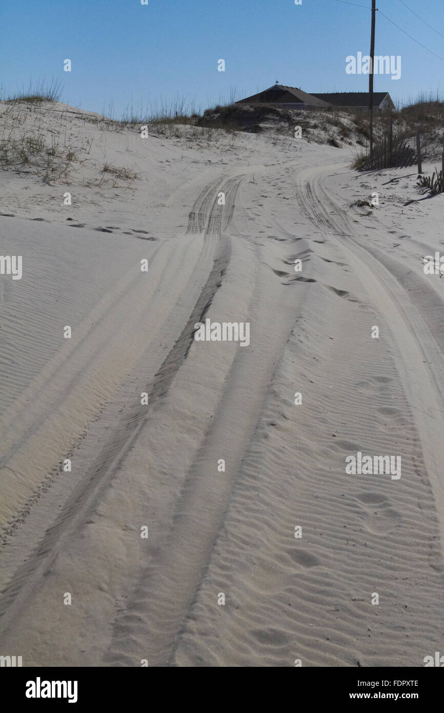 Sandy beach road Stock Photo Alamy