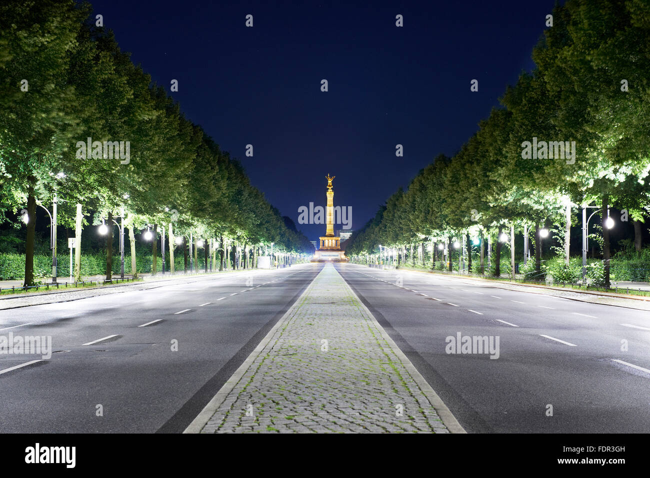 illuminated,berlin,victory column,street of the 17th june Stock Photo