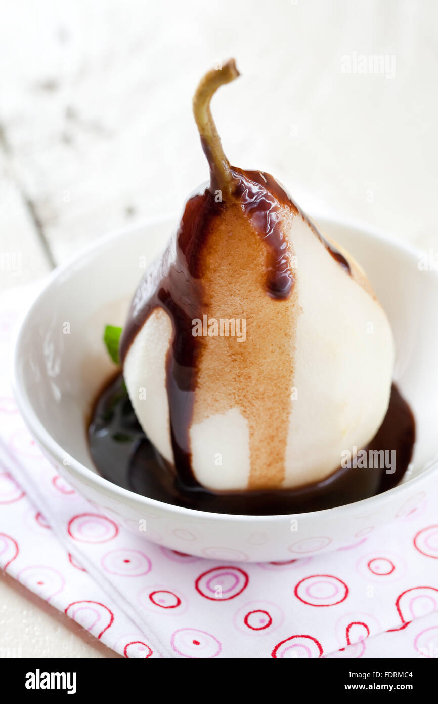 Poire Belle Helene High Resolution Stock Photography And Images Alamy Poire Belle Helene High Resolution Stock Photography And Images Alamy