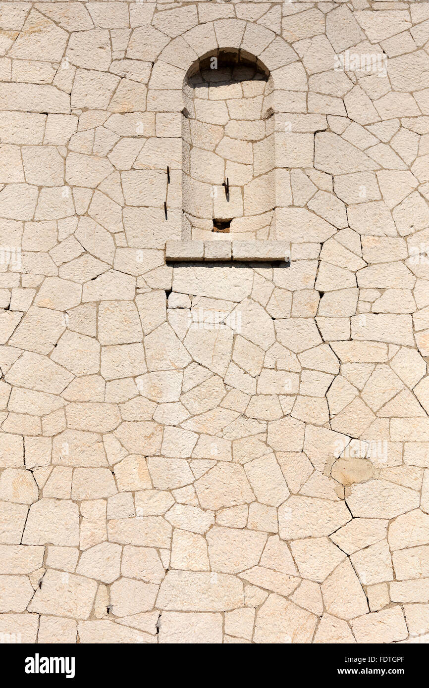 Concrete building cracks hi-res stock photography and images - Alamy