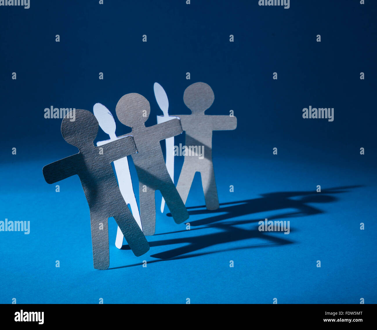 Team 2 Paper Business cooperation hi-res stock photography and images - Alamy