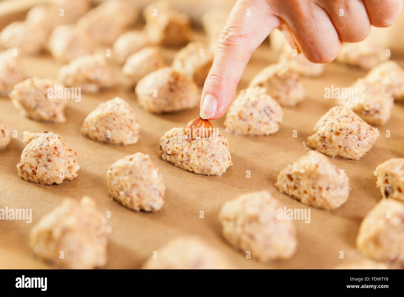Baking plate hires stock photography and images Alamy