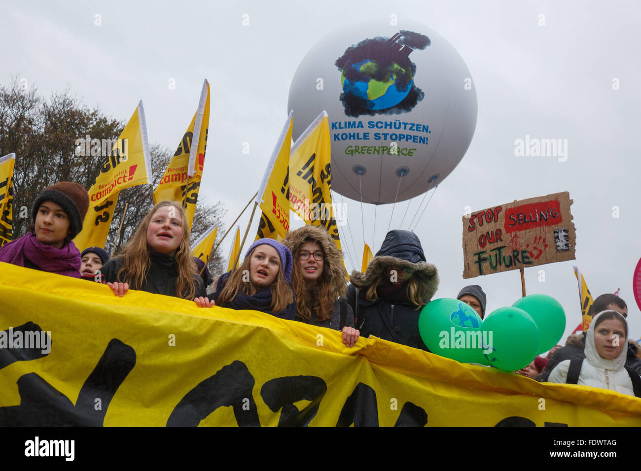 Berlin, Germany, Global Climate March in the government district Stock ...