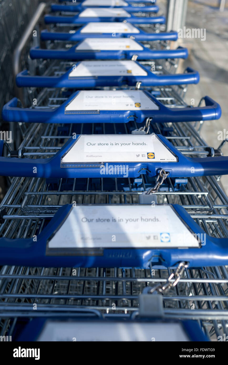 Lidl Supermarket Arnold,Nottingham,UK Stock Photo Alamy