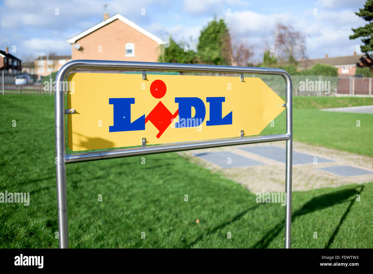 Lidl Supermarket Arnold,Nottingham,UK Stock Photo Alamy