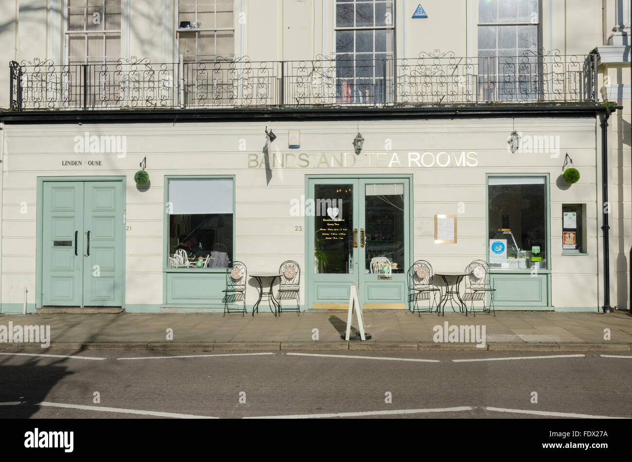 Bandstand Tea Rooms cafe in Leamington Spa Stock Photo Alamy
