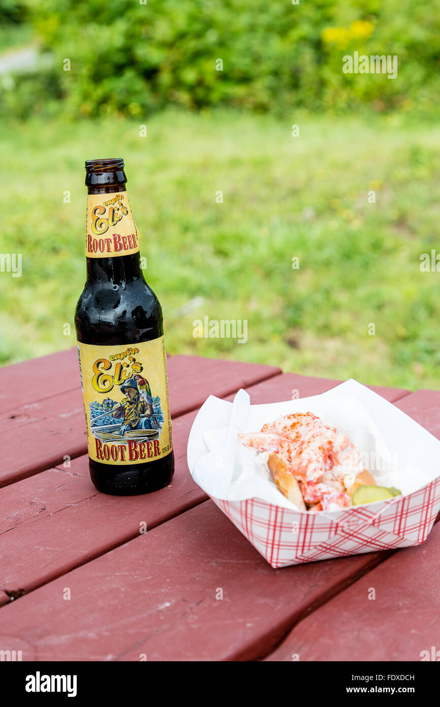 Lobster roll hires stock photography and images Alamy