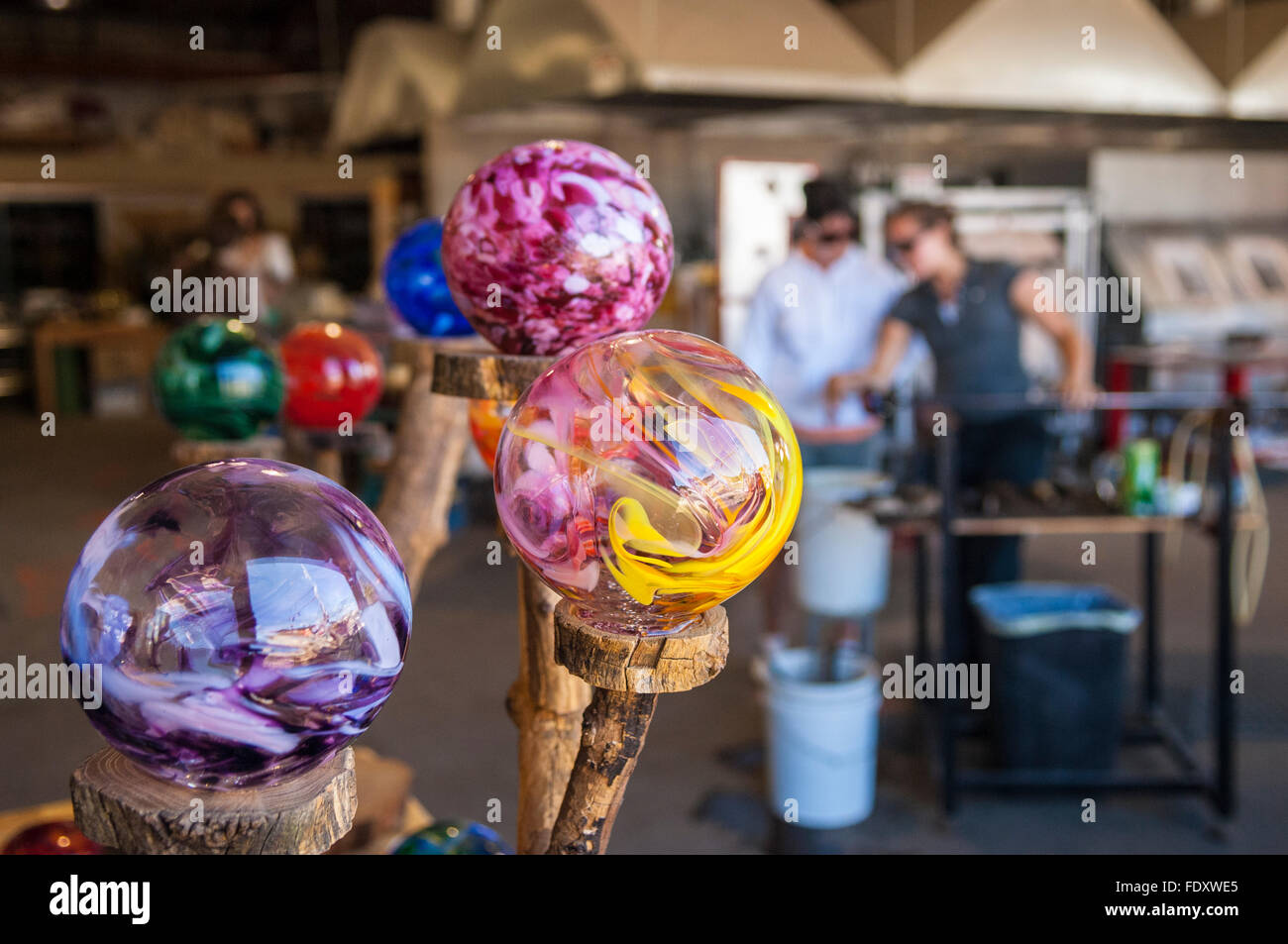 The jennifer sears glass art studio hi res stock photography and images Alamy