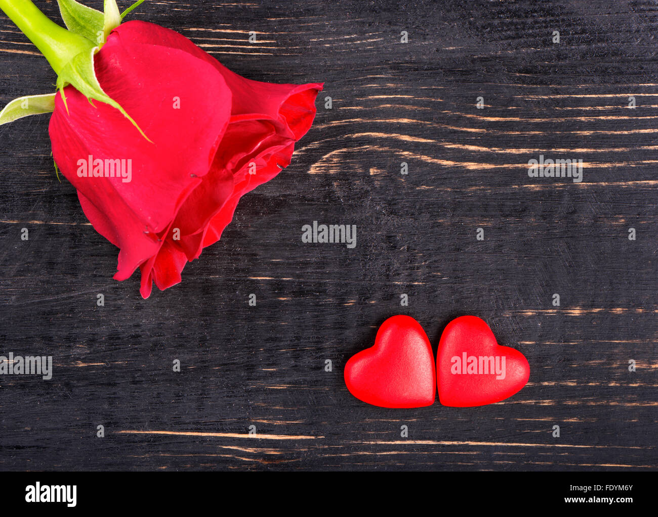 Red rose two heart hi-res stock photography and images - Alamy
