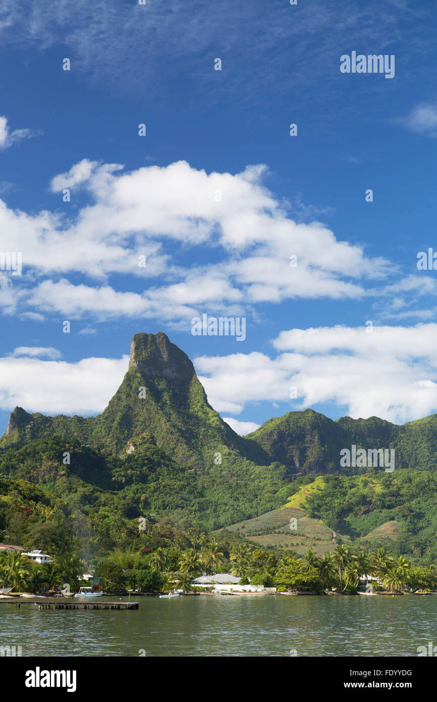 Moorea french polynesia cooks bay hi-res stock photography and images ...