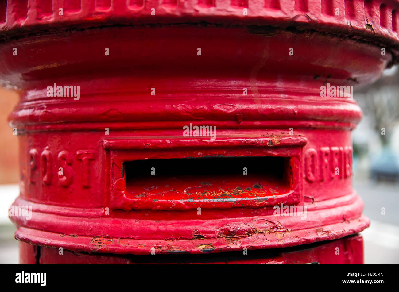 Traditional Royal Mail Letter Box in London Stock Photo Alamy