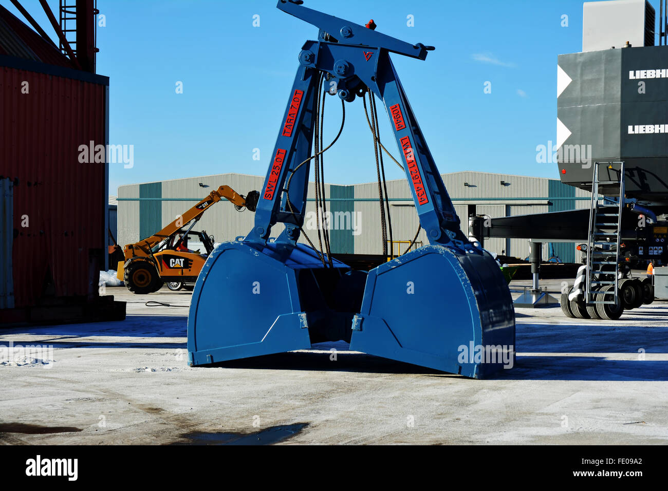 Clamshell Bucket Attachments High Resolution Stock Photography and