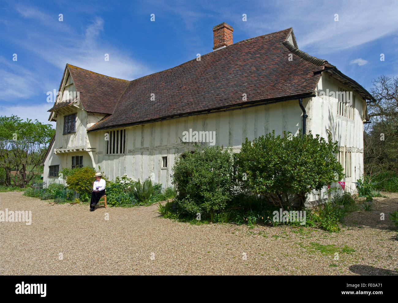 15th century hall house restored by The National Trust and used as accomodation for visitors to the Flatford Mill study field ce Stock Photo