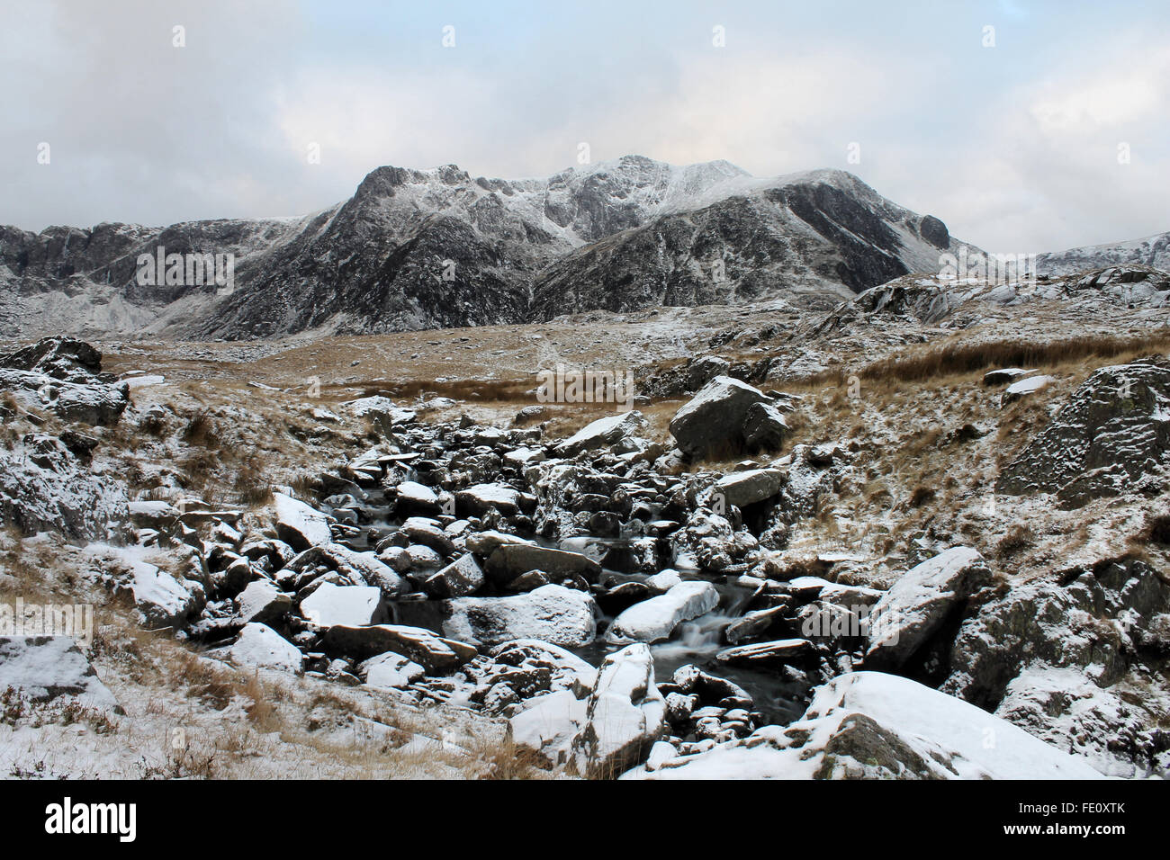 Ogwen Valley Glyderau mountains with snow Stock Photo Alamy
