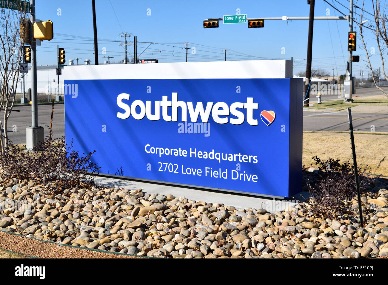 Southwest Airlines pilots protested at Southwest HQ and also along Mockingbird and Cedar Springs Streets near the Love Field entrance. Credit:  Brian T. Humek/Alamy Live News Stock Photo