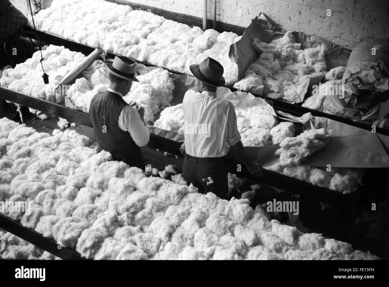 Buyers At The Memphis Cotton Exchange. Circa 1935 Stock Photo Alamy