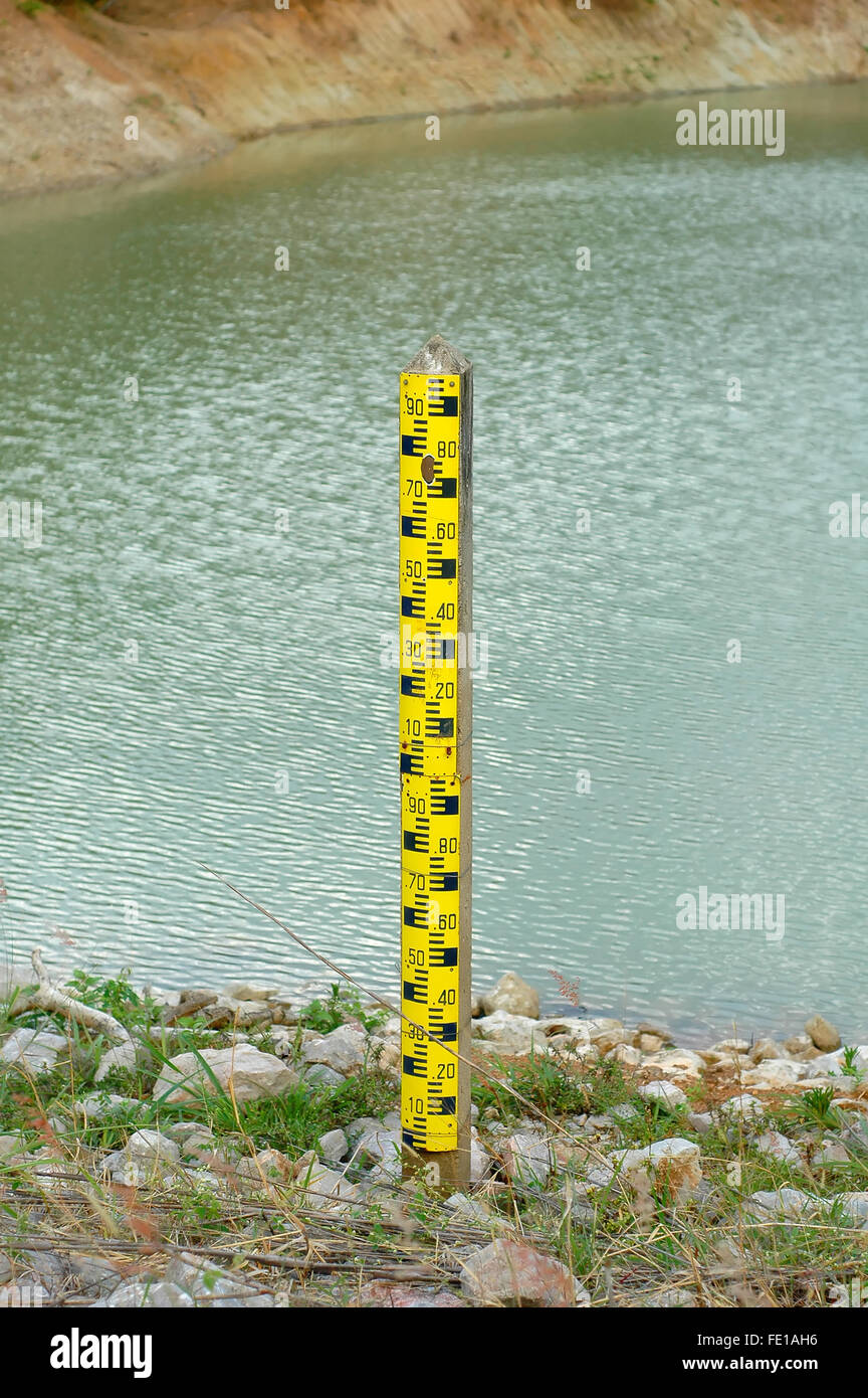 Water level gauge dam hires stock photography and images Alamy