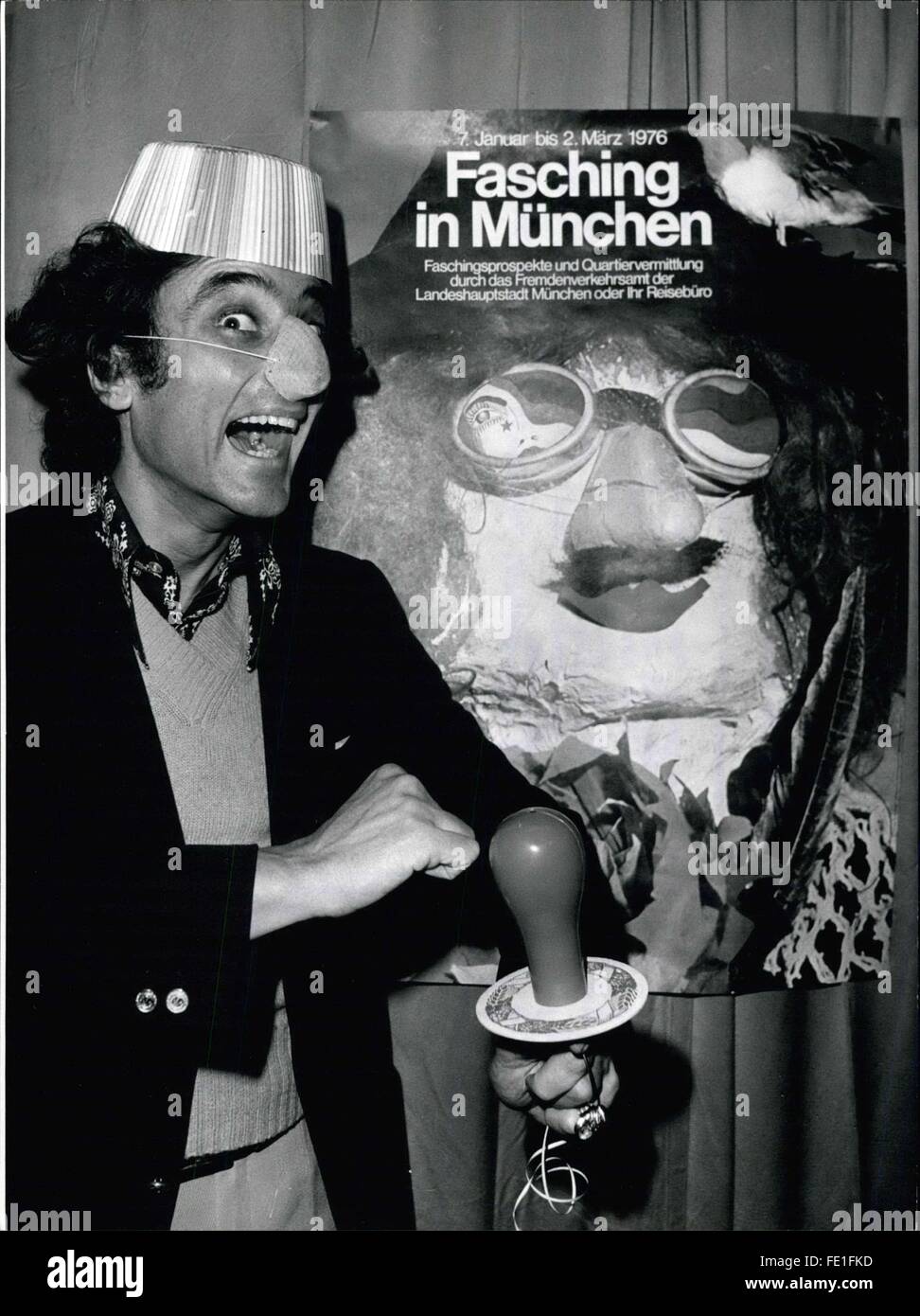 1976 - Samy Molcho Presents This Year's Carnival Poster of Munich. Having great fun is Samy Molcho (picture), the well known Israeli pantomime, while anticipating the carnival, which starts on January 7, 1976. He presented the carnival poster for the city of Munich for this season (in backgroud) and will take care of coming back to the Bavarian capital by that time to joy in the festives. © Keystone Pictures USA/ZUMAPRESS.com/Alamy Live News Stock Photo