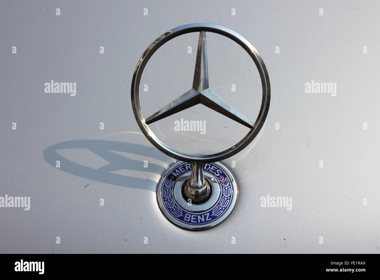 Mercedes-Stern Images – Browse 13 Stock Photos, Vectors, and Video