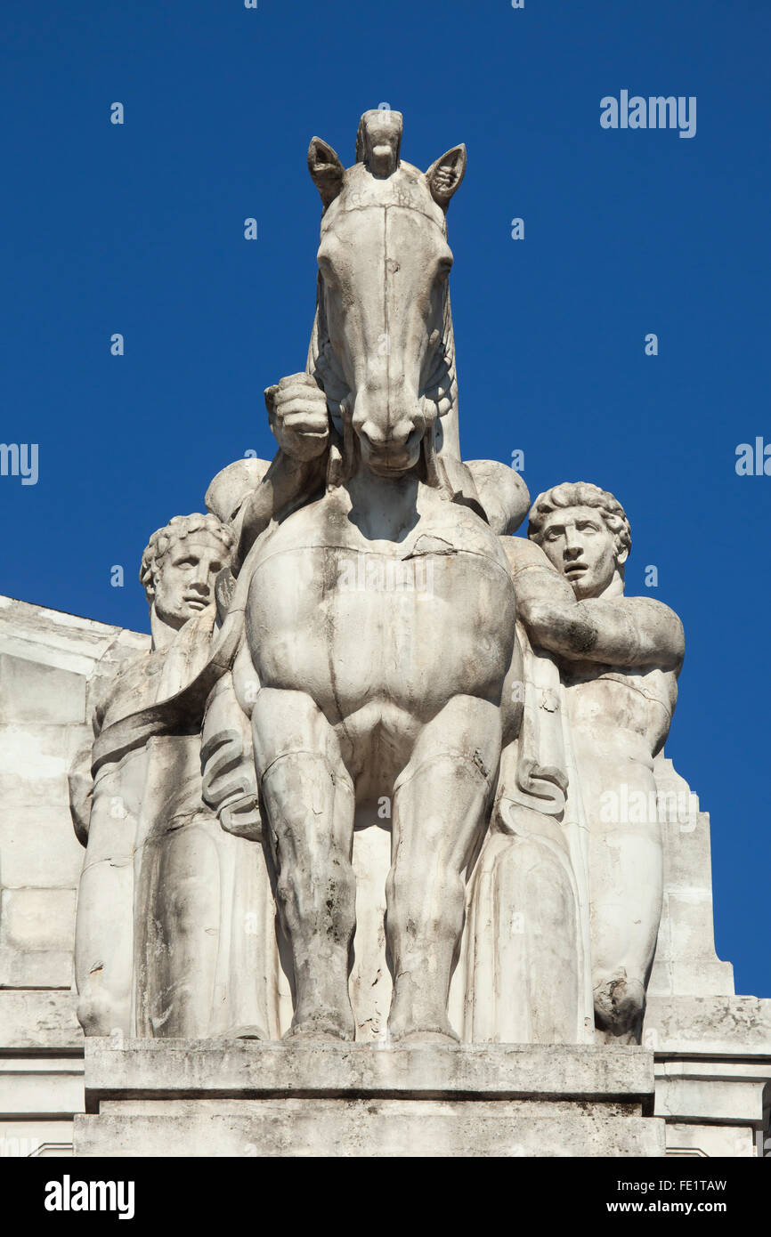 Colossal statue of Pegasus on the main facade of the Central train station (Stazione di Milano Centrale) in Milan, Lombardy, Ita Stock Photo