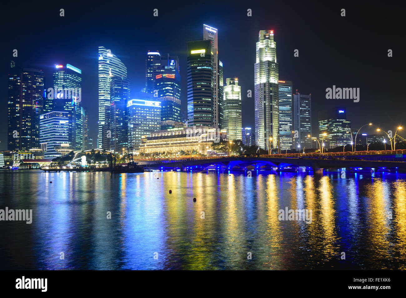 View singapore river background hi-res stock photography and images - Alamy