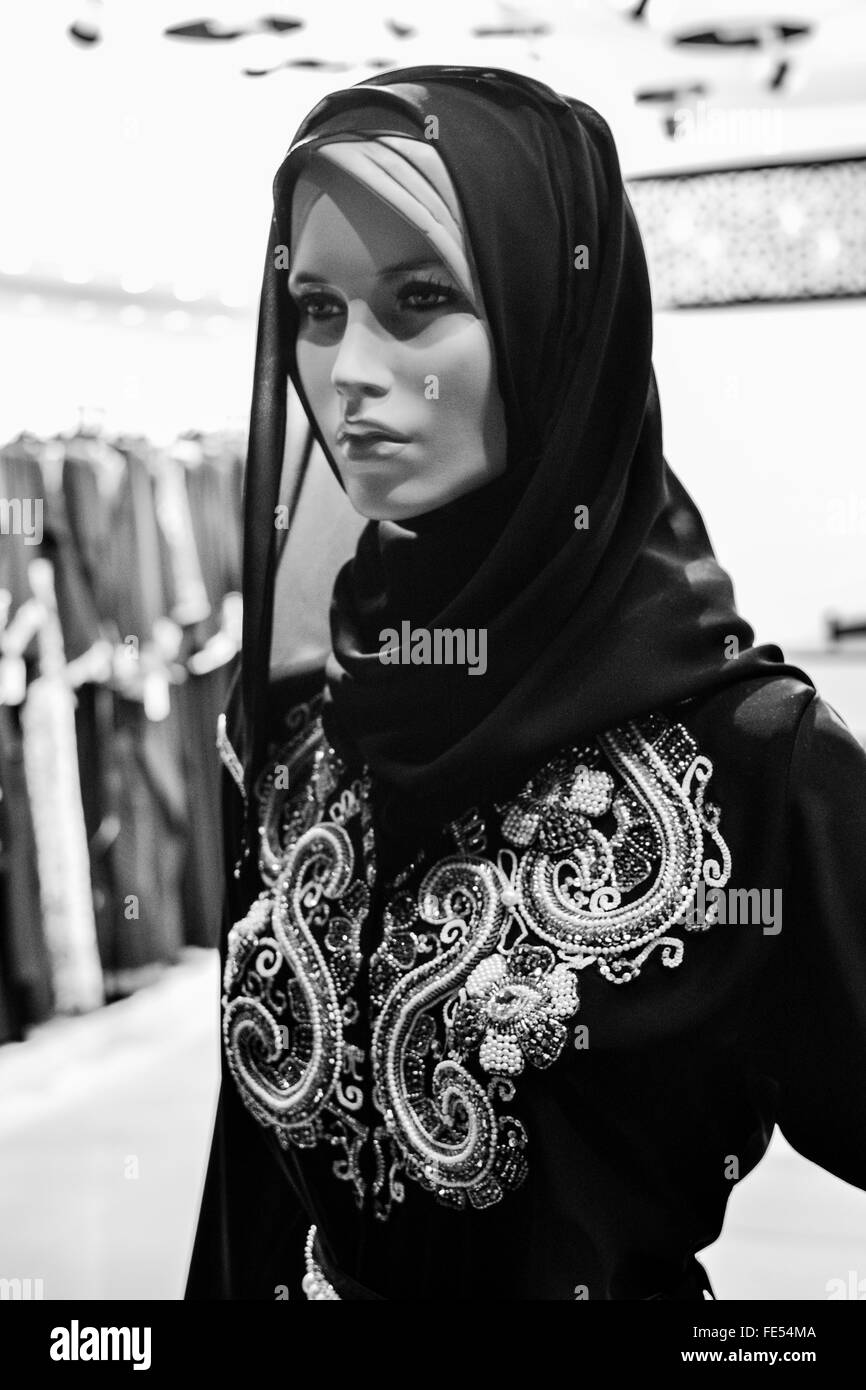 Arabic traditional dress mannequin Black and White Stock Photos