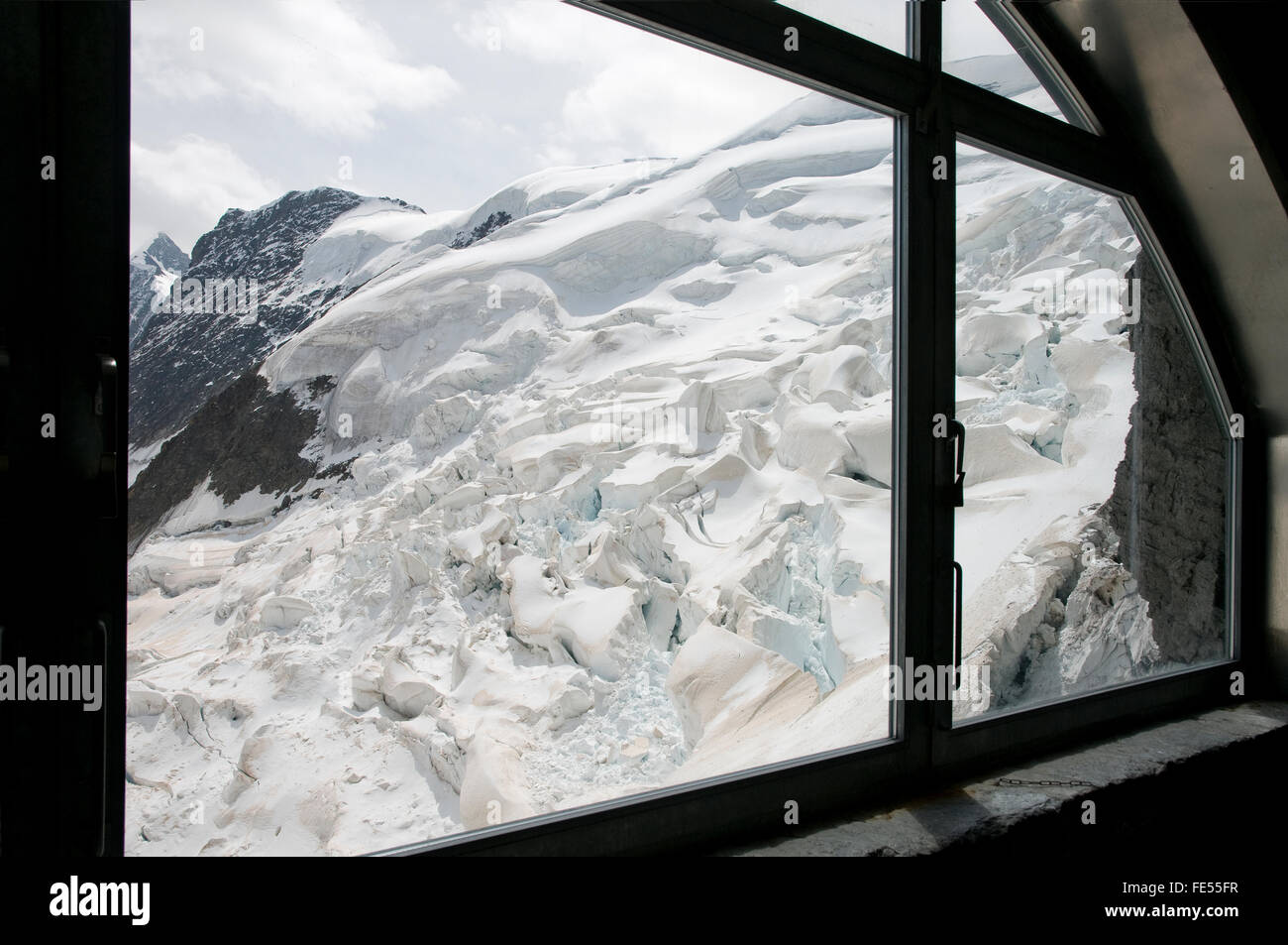 Europe. Switzerland, Canton Bern. Bernese Oberland, Interlaken. Jungfraujoch window of a mountain station Stock Photo