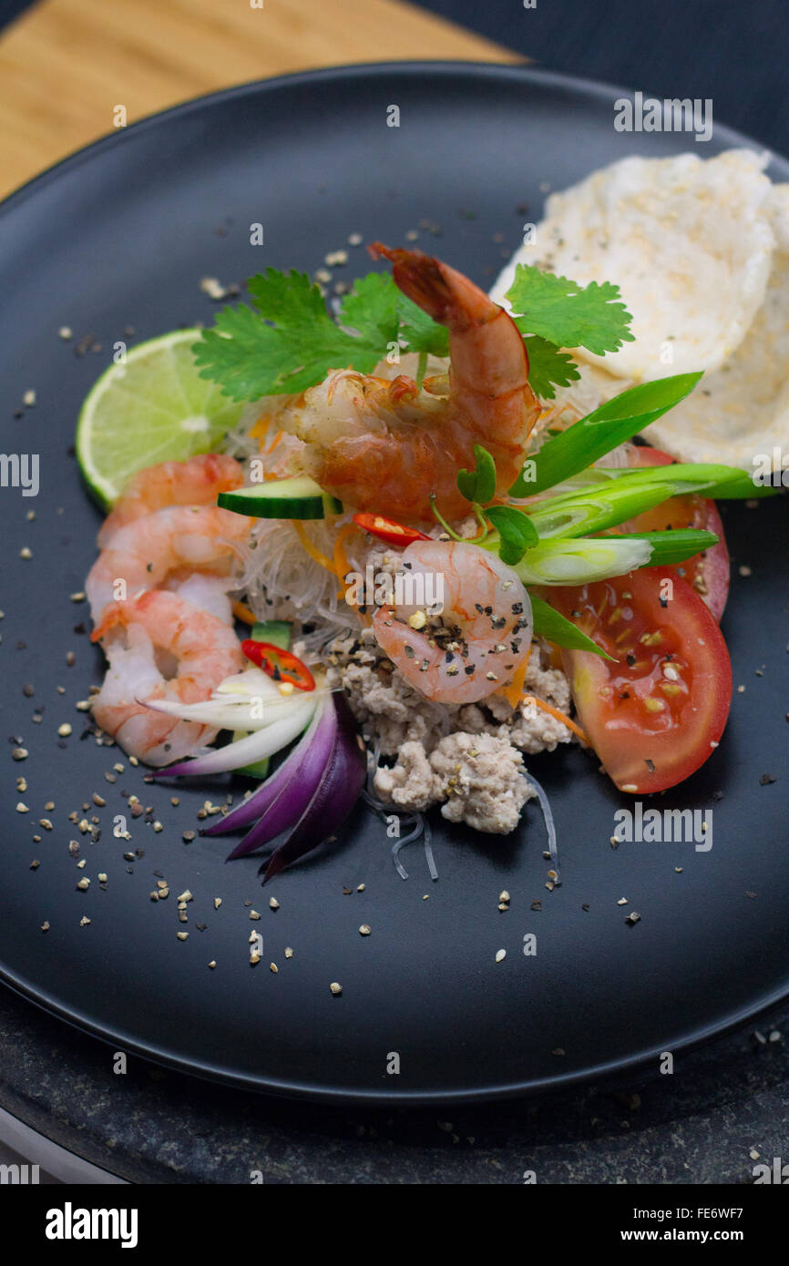 Asian Glass Noodle Salad, Asian Vermicelli, served with Kropoek, Gamba and Shrimps decorated