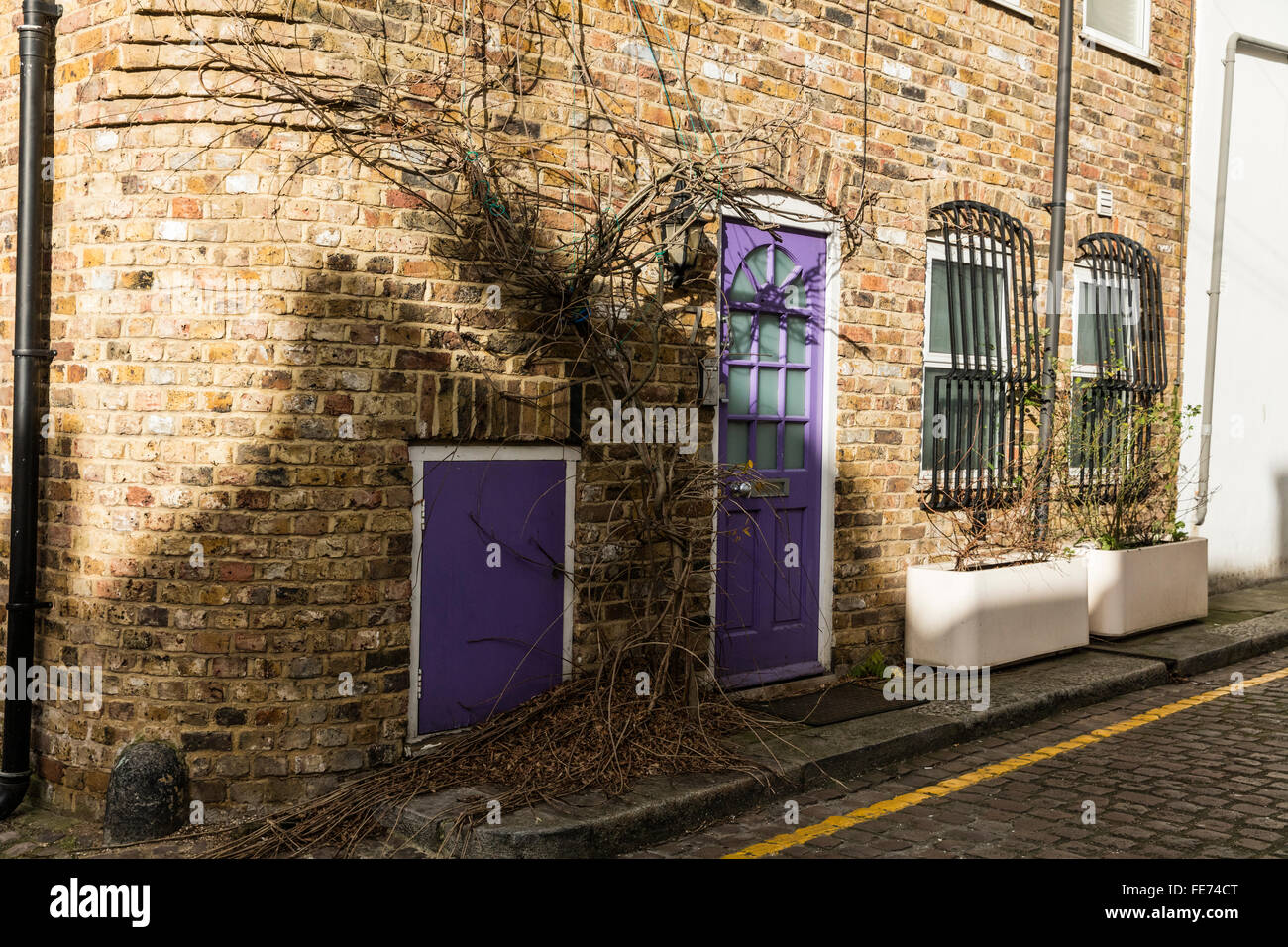 London mews house hires stock photography and images Alamy