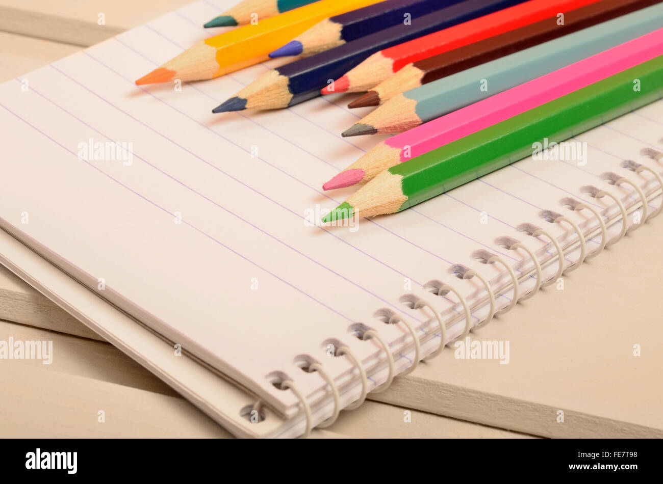 Group of pencils hi-res stock photography and images - Alamy