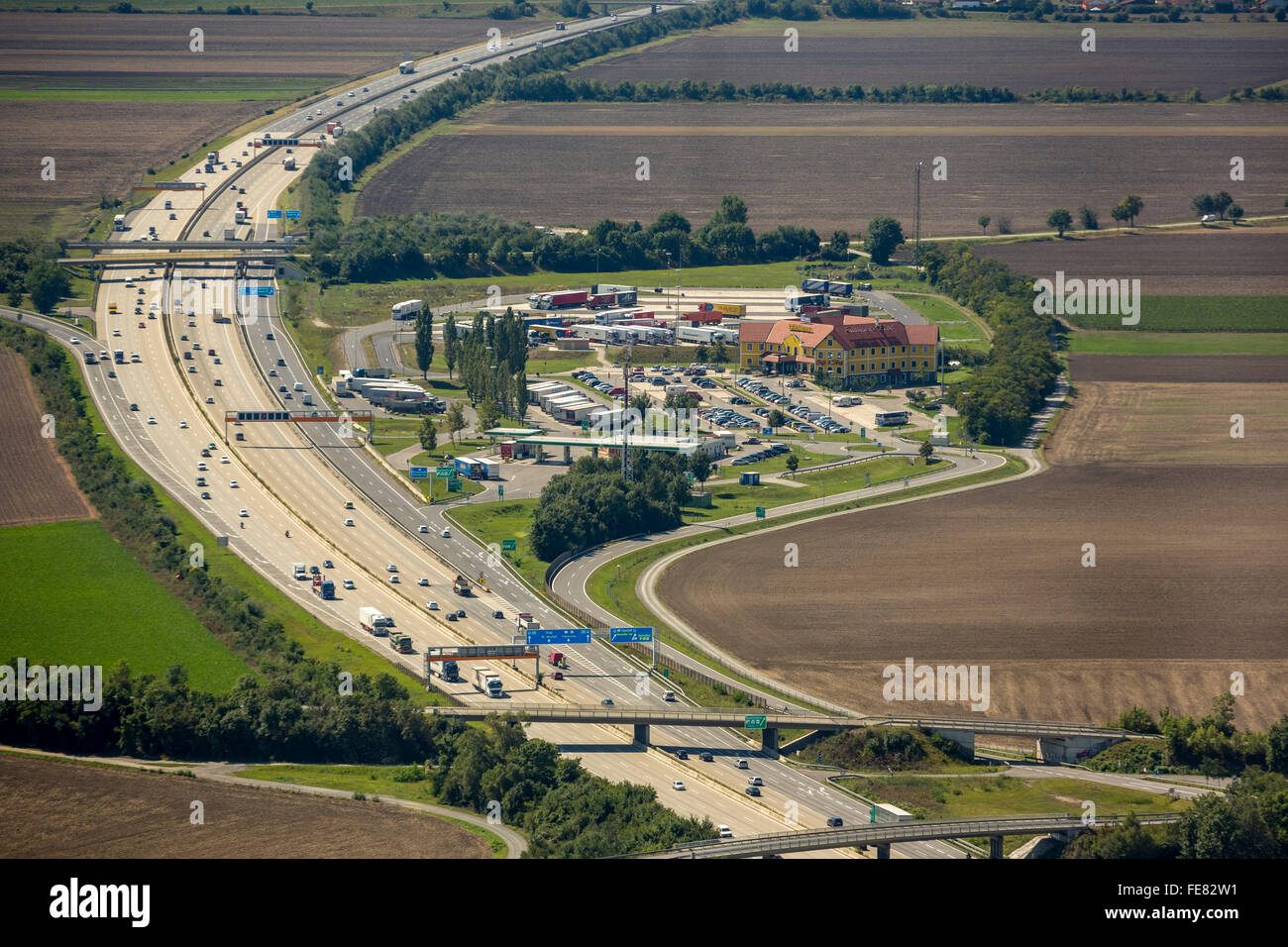 Aerial view, A2 motorway E59, motorway restaurant Oldtimer Guntramsdorf, highway hotel, motorway Restaurant & Motorhotel Stock Photo