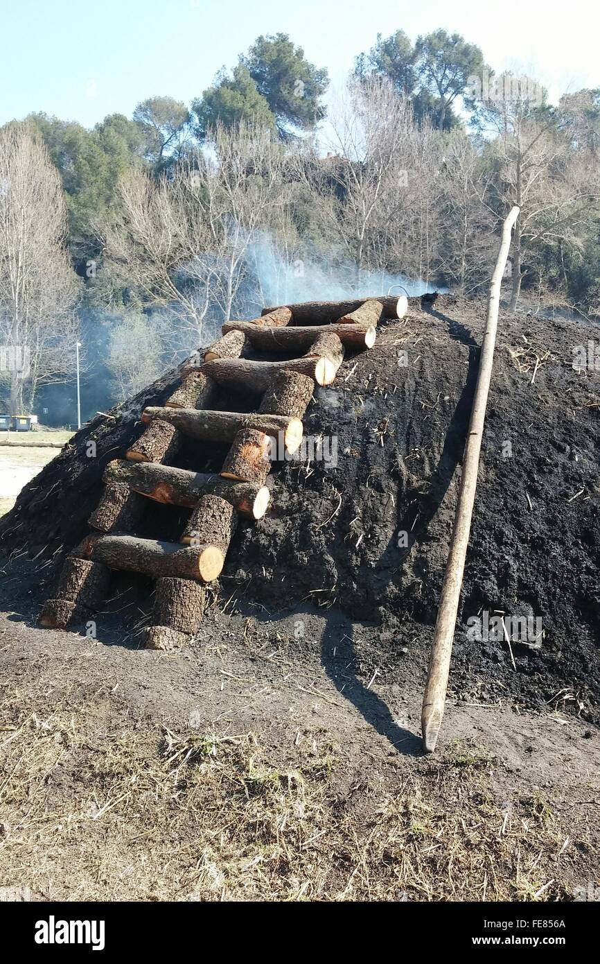 The charcoal kiln hires stock photography and images Alamy