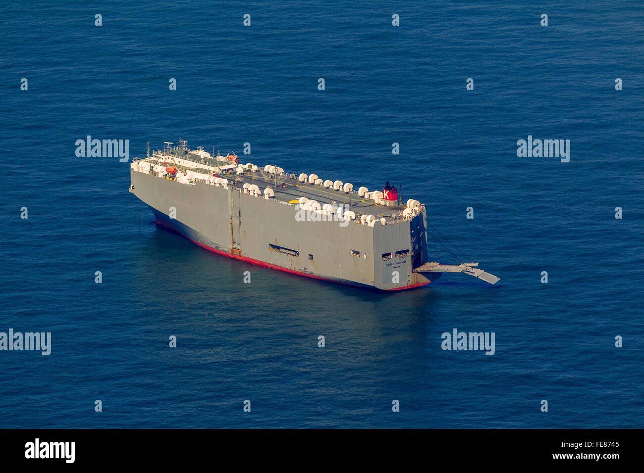 Aerial view, Cargo Ship, anchor Direction auto transporter Ocean Highway Panama, aerial view, cargo ships before Spiekeroog Stock Photo