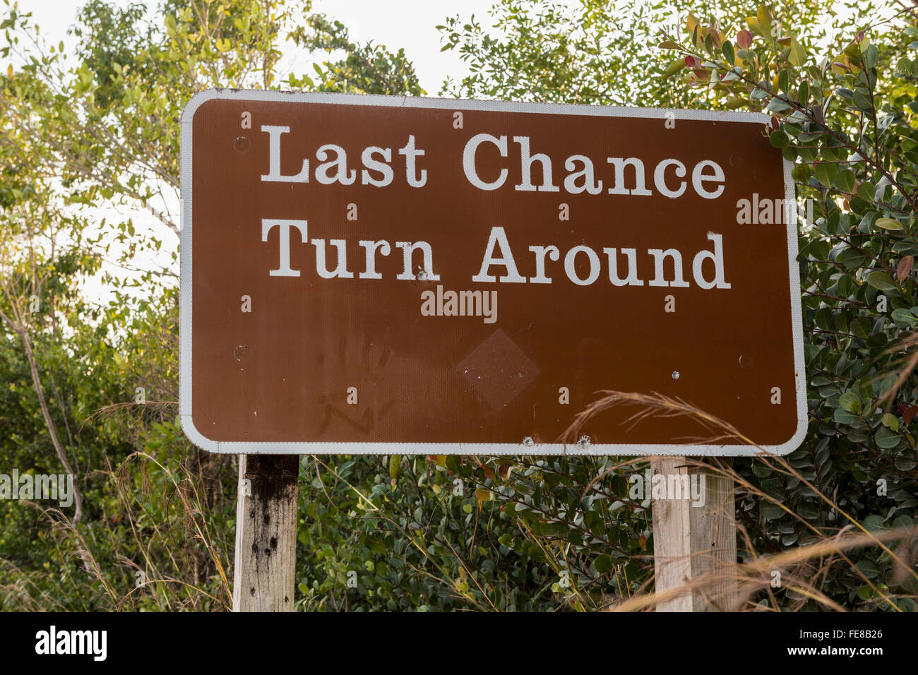Roud to Evergades, info signs - LAST CHANCE TURN AROUND in the Florida Everglades Landscape. Florida Stock Photo