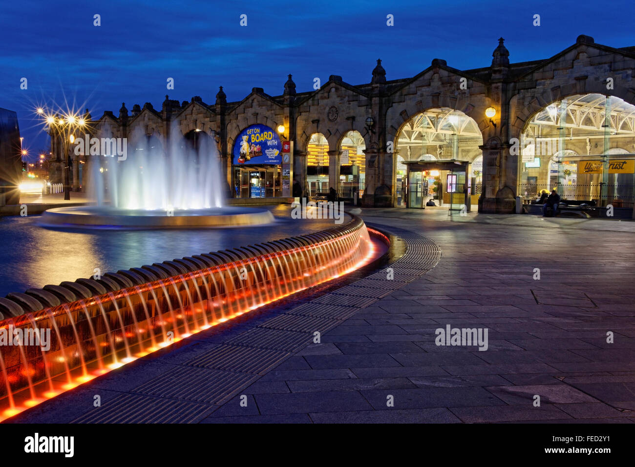 UK, South Yorkshire, Sheaf Square Water Feature & Railway Station Stock Photo