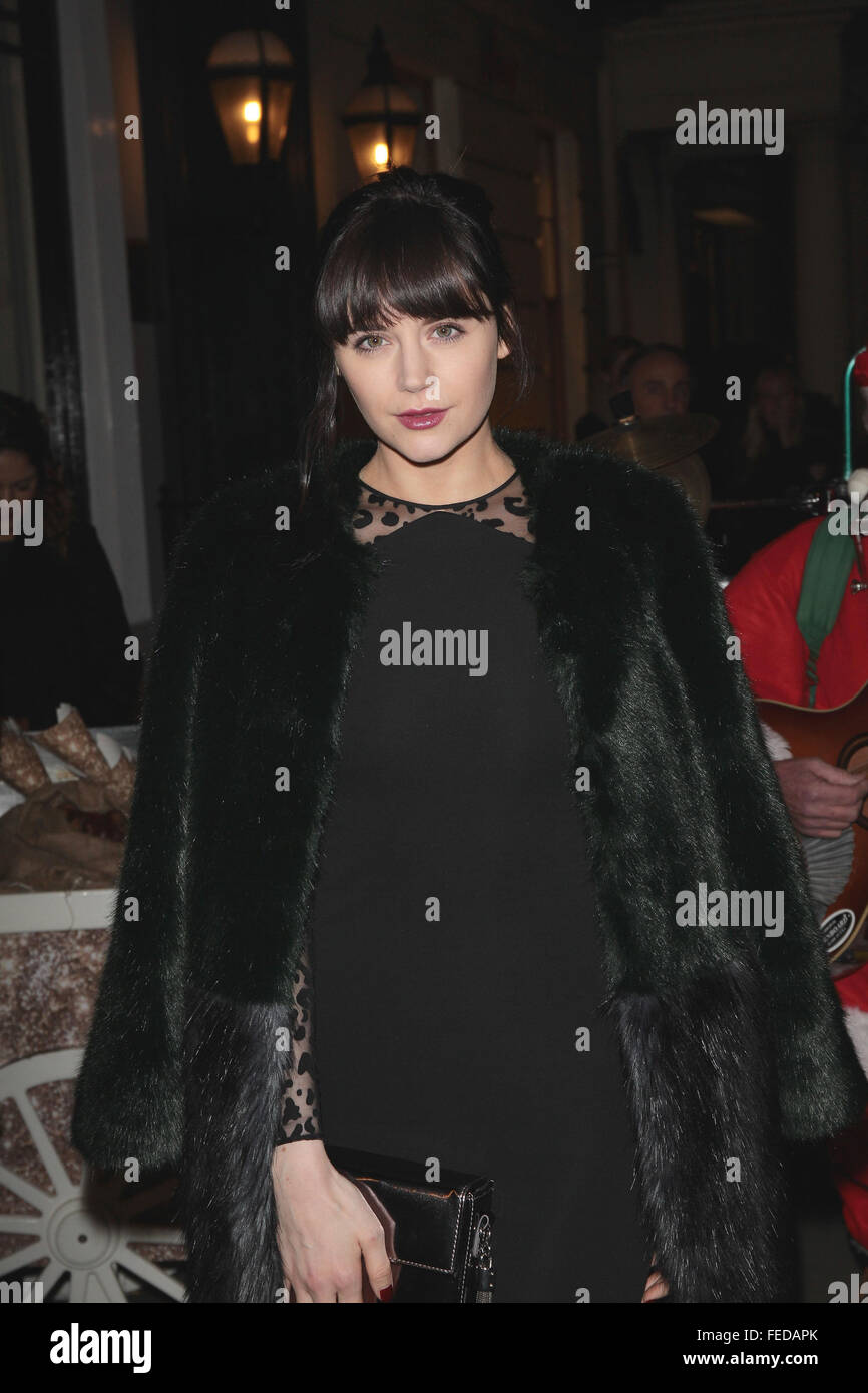 London, UK, 25th Nov 2015: Lilah Parsons attends the Stella McCartney store Christmas lights switching on ceremony in London Stock Photo