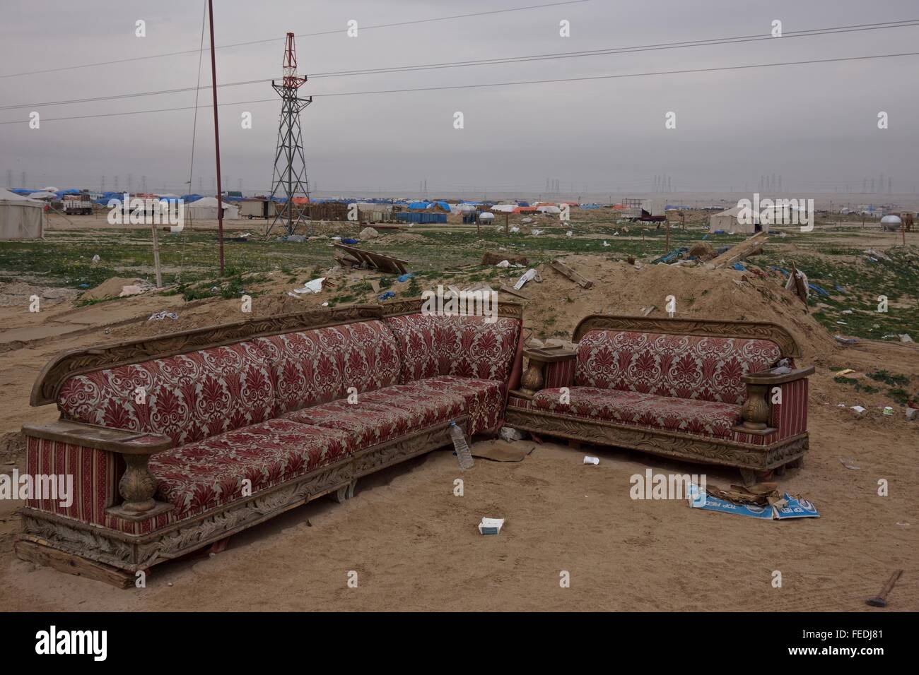 Couch in the ground deals