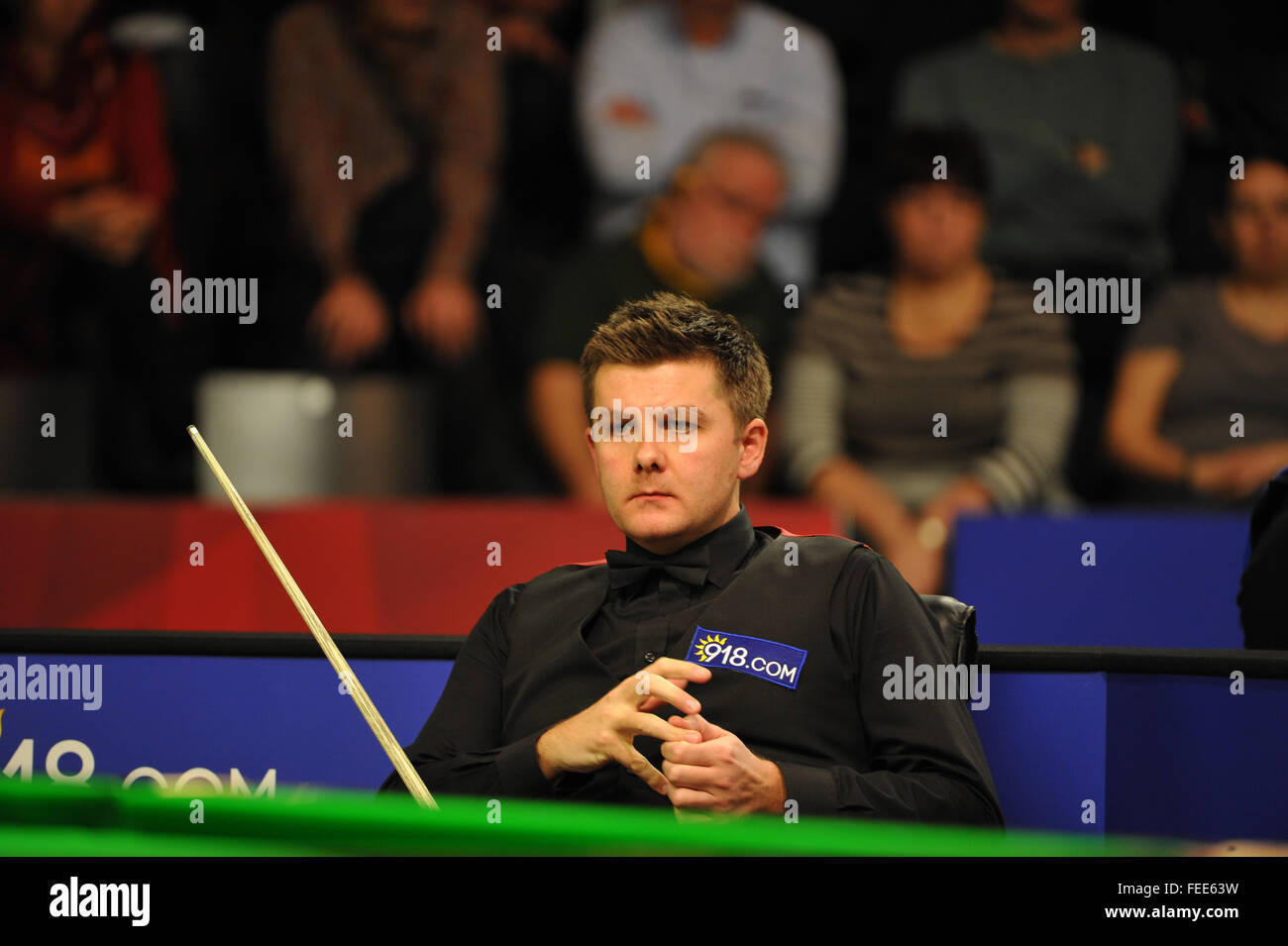 Ryan Day of Wales plays a shot in the first round match against Kyren  News Photo - Getty Images