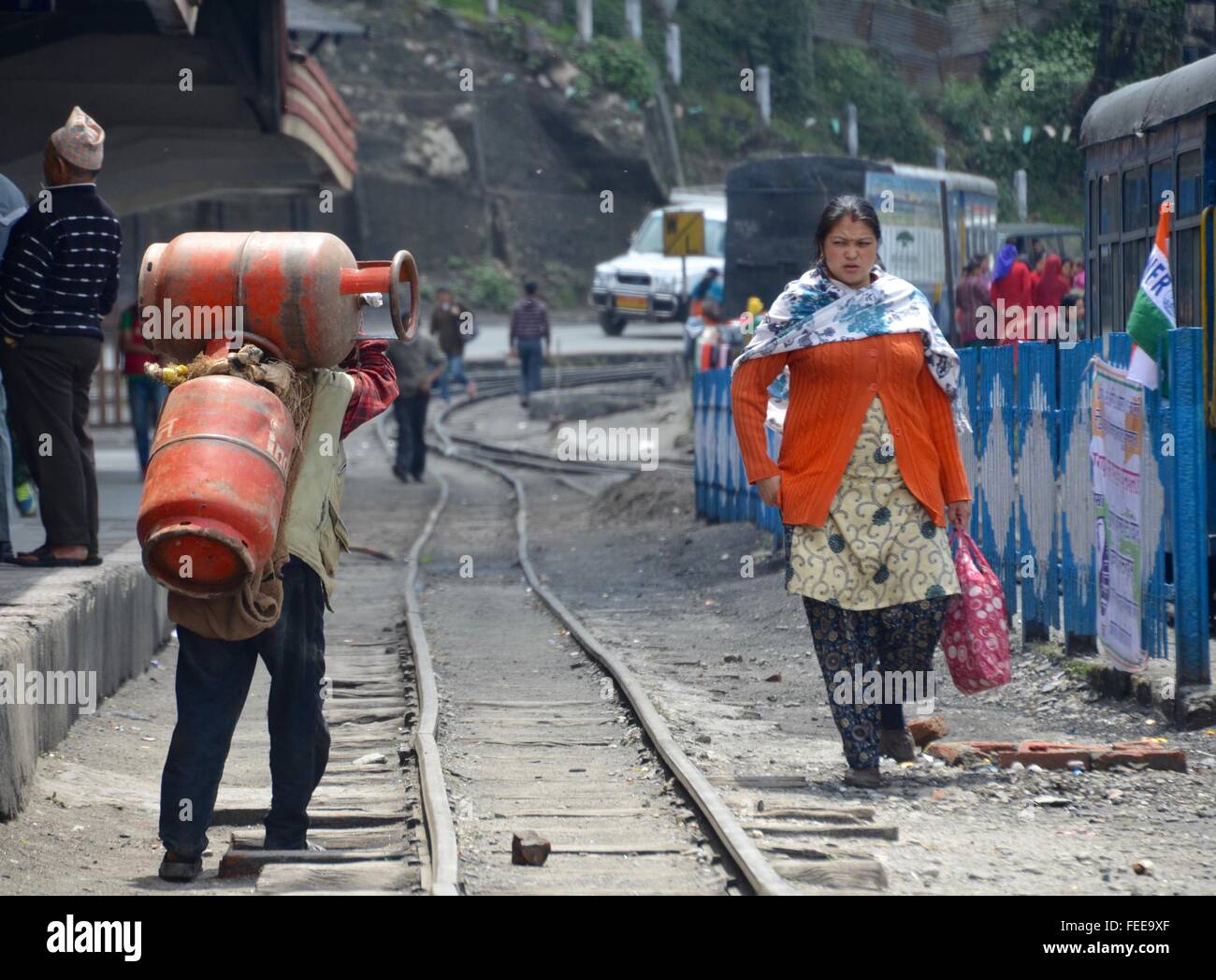 Hard work at Darjeeling train station Stock Photo