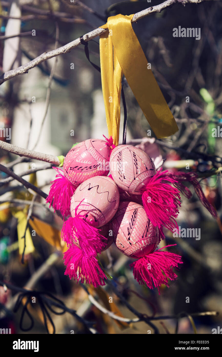 Garland from hand-painted pink eggs for easter, Ukraine Stock Photo