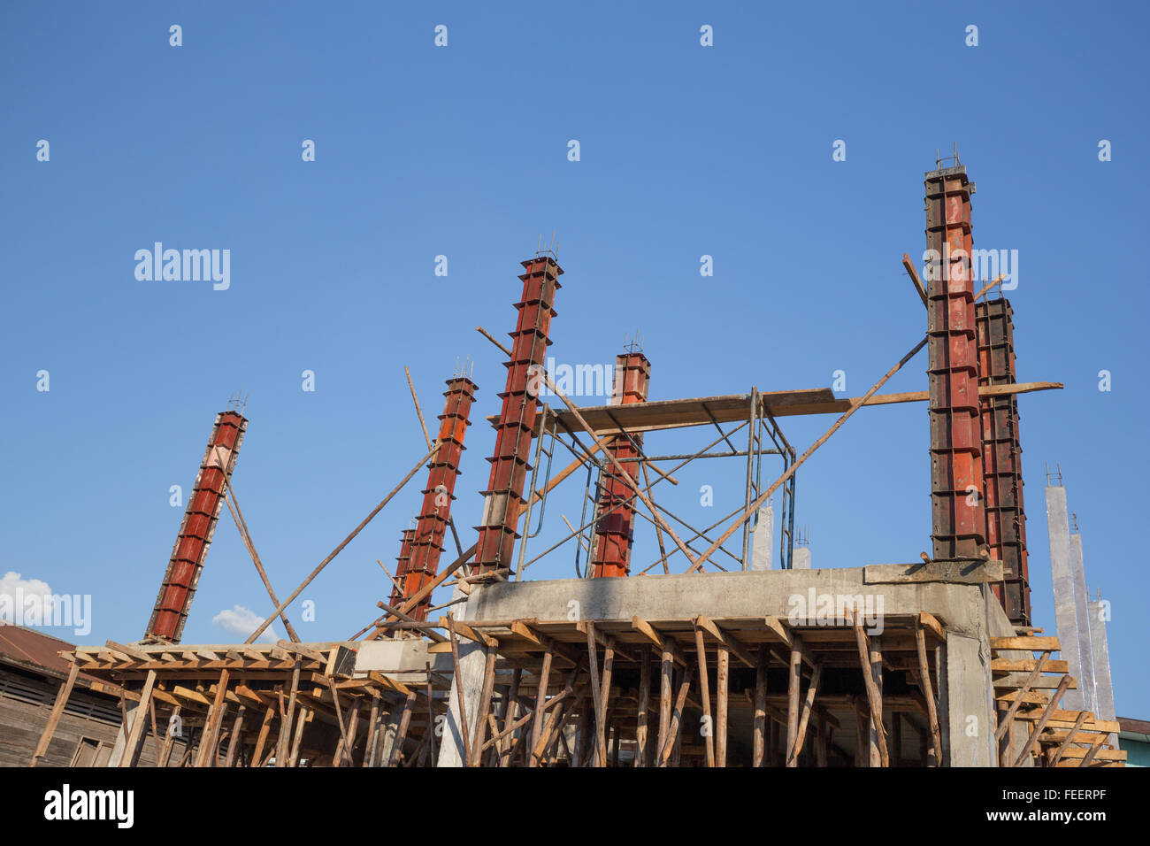 Concrete beam mold house construction hi-res stock photography and ...